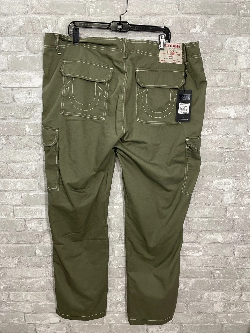 True Religion Men's Olive Cargo Pants with Multiple Pockets